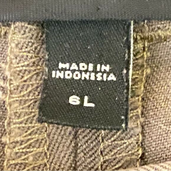 Express Columnist Khaki Dress Pants Women Size 6 Long Flattering Fit Career Wear - Picture 5 of 6